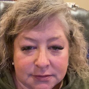 Meet your Posher, Tina